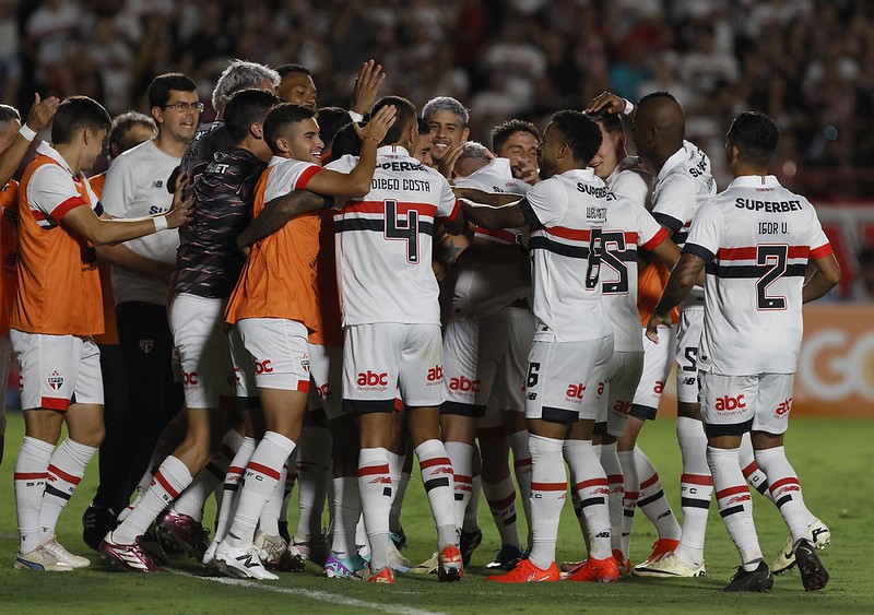 Sao Paulo e Fluminense buscam encaminhar vaga na Libertadores