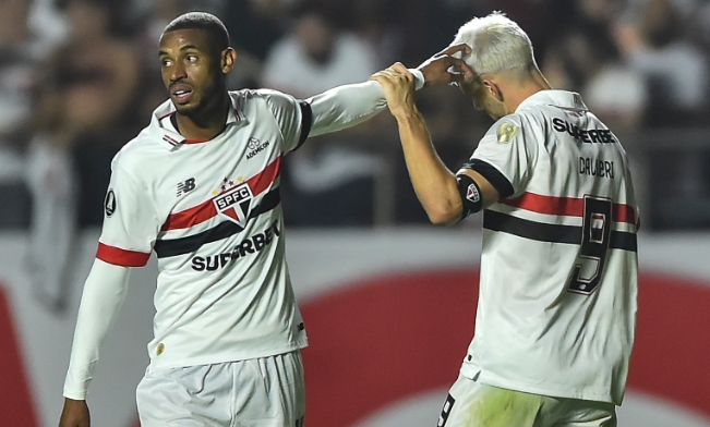 São Paulo vence a primeira na Copa Libertadores