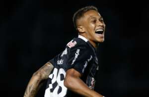 Red Bull Bragantino 1 x 0 Corinthians - Massa Bruta segue invicto e lidera o Brasileirão