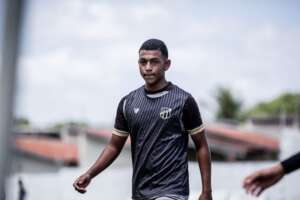 Em jogo do Campeonato Cearense Sub-17, jogador denuncia ataques racistas