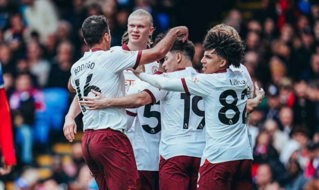 INGLÊS: Manchester City goleia Crystal Palace e coloca pressão em Liverpool e Arsenal