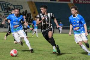 Votuporanguense 2 (5) x (4) 1 Marília - Nos pênaltis, Marília é eliminado pelo Votuporanguense