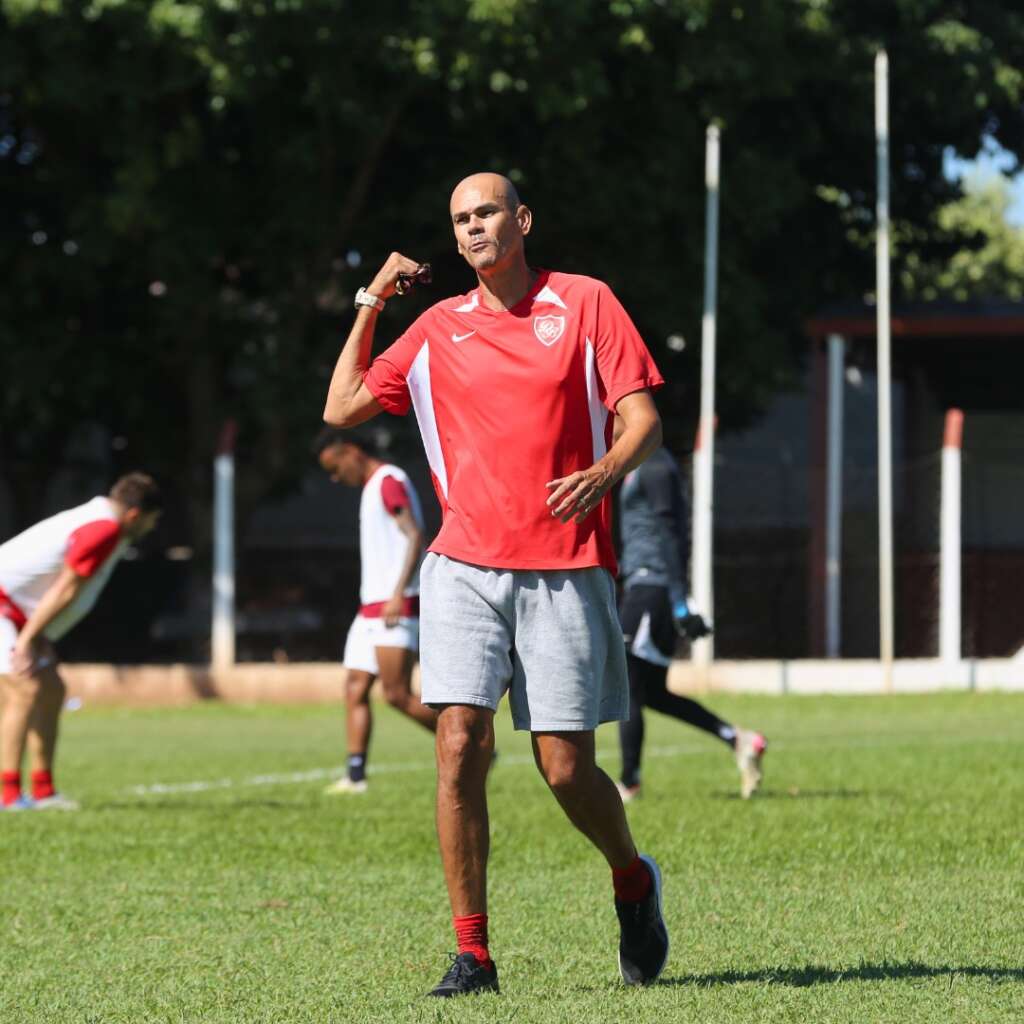 Série A3: Técnico do Desportivo Brasil confia em acesso: 'Estamos preparados'