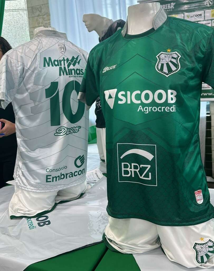 Mineiro Módulo II: Caldense apresenta novos uniformes para temporada