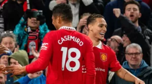Inglês: Casemiro e Antony estão na lista de dispensas do Manchester United, diz jornal