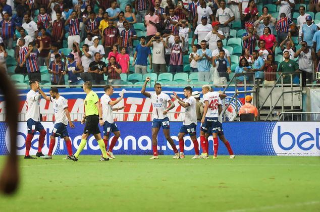 Bahia mantém invencibilidade na Arena Fonte Nova após vitória 