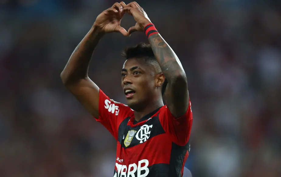 Atacante do Flamengo sonha com título e revela gratidão por jogar no ‘maior clube’
