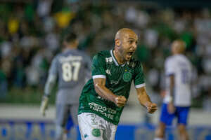 Régis deixa o Guarani e vai disputar a Série B pelo Goiás