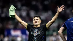 Operário-PR anuncia primeiro reforço para Série B 2024