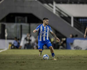 Série B: Volante do Paysandu admite erros em derrota para Santos