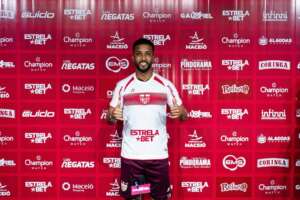 Série B: Agora no CRB, ex-lateral de Flamengo e Santos busca superar lesões