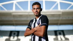 Inter de Limeira acerta empréstimo com meia do Botafogo-RJ para disputa da Série D