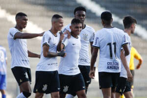 PAULISTA SUB-20: Corinthians e São Paulo vencem; Palmeiras e Santos só empatam