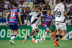 BRASILEIRÃO: Domingão tem clássico carioca e briga na parte alta da tabela