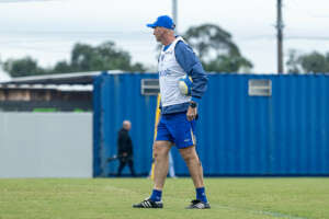 Técnico do Avaí estende folga após vitória de virada na Série B: 'Mais que merecido'