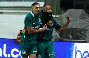 SÉRIE B: Goiás goleia na rodada e Sport leva virada no final