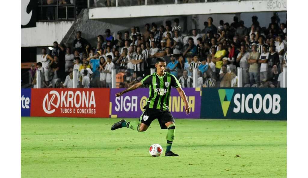 Invicto na Série B, América-MG confirma lesão muscular em lateral titular