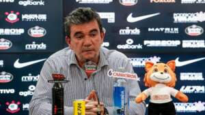 Andrés Sanchez detona Augusto Melo em resposta nas redes: 'Acabou com o Corinthians'