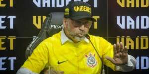 Presidente não se explica e aumenta a crise no Corinthians