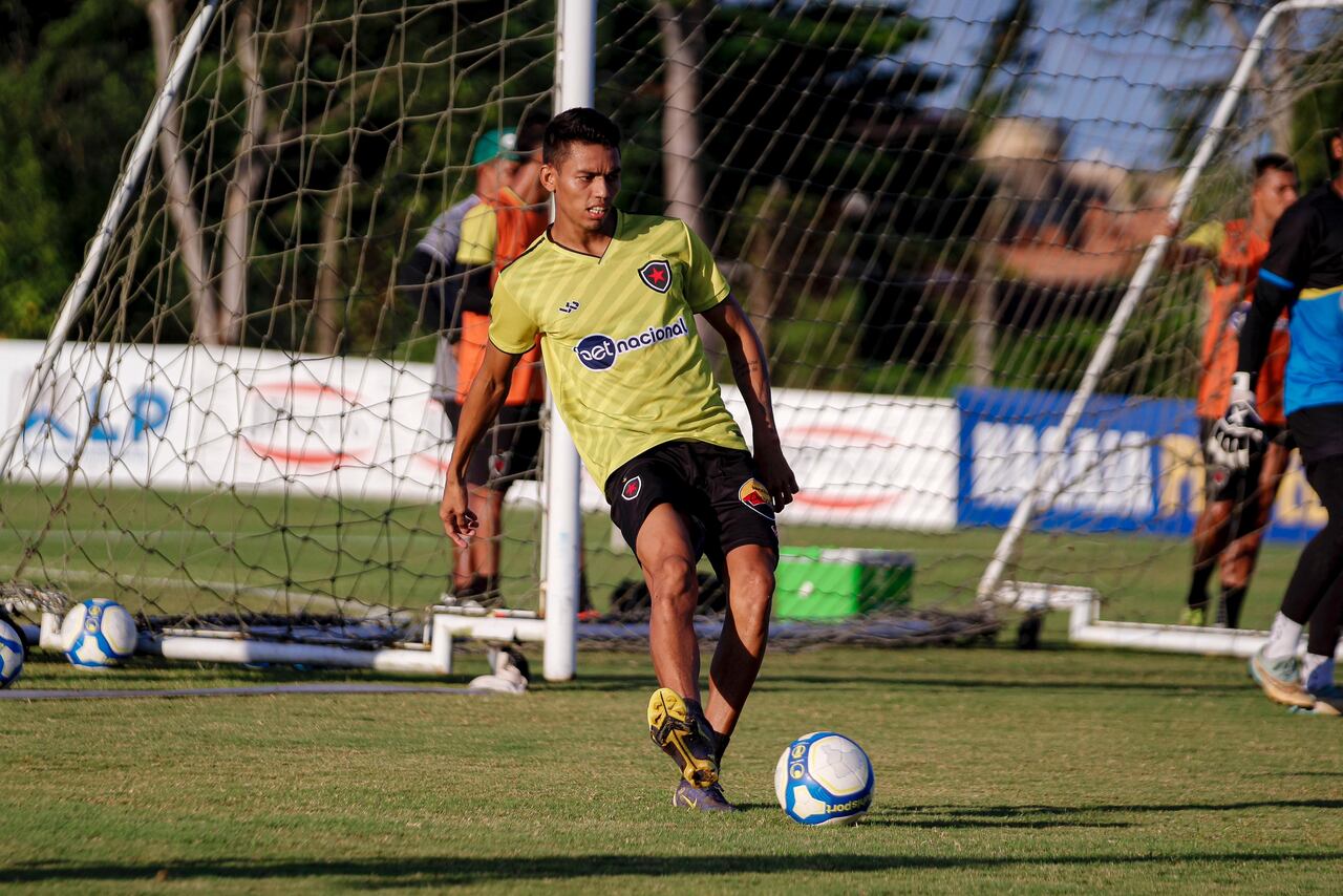 Botafogo PB se prepara para encarar o Sampaio Correa