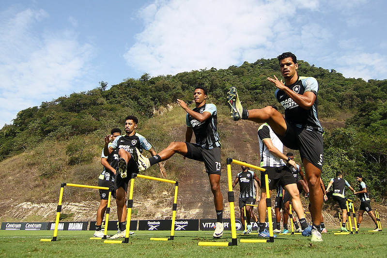 Junior-COL x Botafogo - Desfalcado, Fogão tem decisão pela liderança na Colômbia