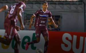 Série C: Caxias rescinde contrato de atacante antes de retorno aos gramados