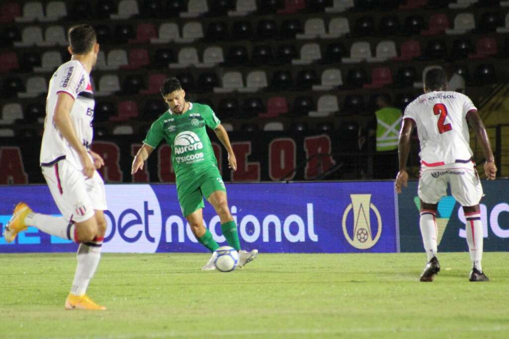 Botafogo-SP 0 x 0 Chapecoense – Empate sem gols e jejum na Série B continua