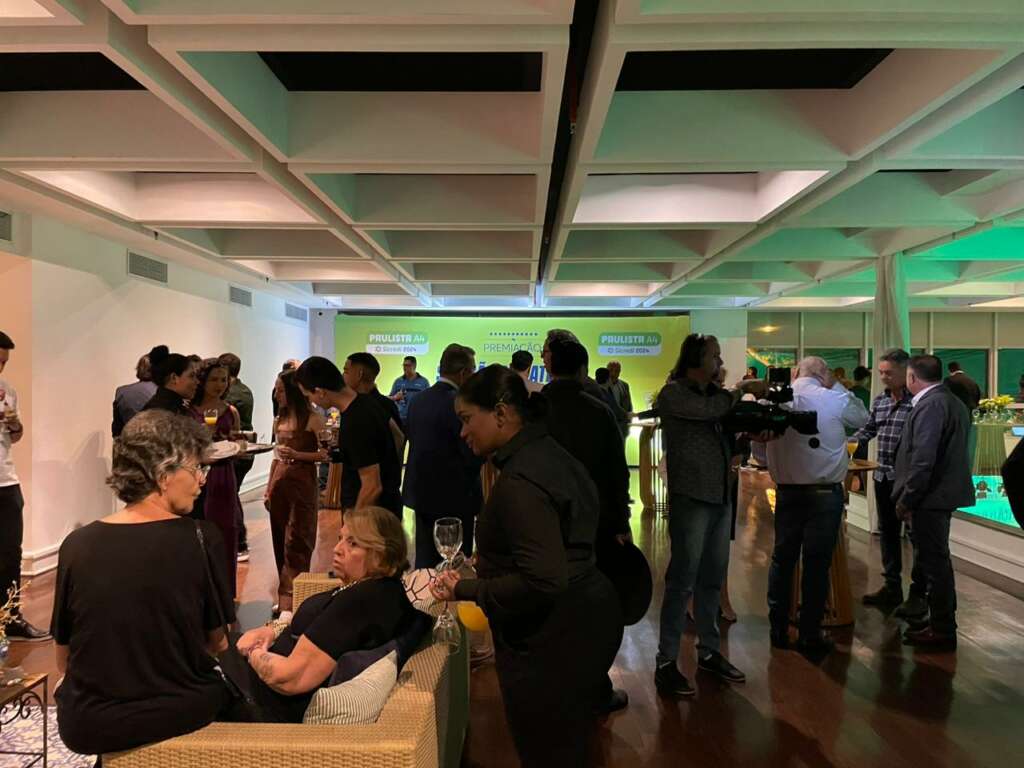 Paulista A4: Confira os principais destaques da chegada na cerimônia de premiação