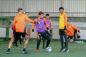 Série C: Em quadra coberta, Figueirense realiza penúltimo treino antes de maratona fora de casa