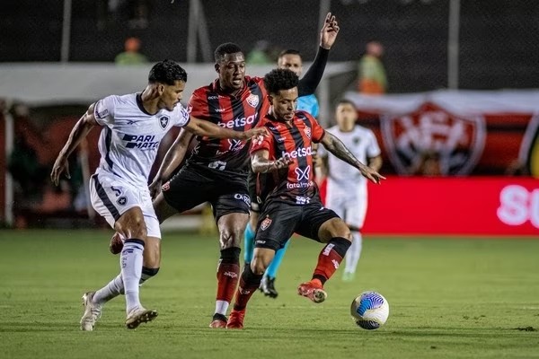 Vitória eliminado pelo Botafogo