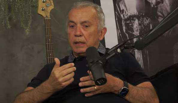 Ponte Preta espera definir o seu novo técnico nesta semana 2 Nelsinho Baptista - 2024