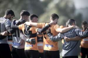 Técnico do Operário-PR é firme após cinco jogos de jejum na Série B: 'Se precisar, troco os 11'