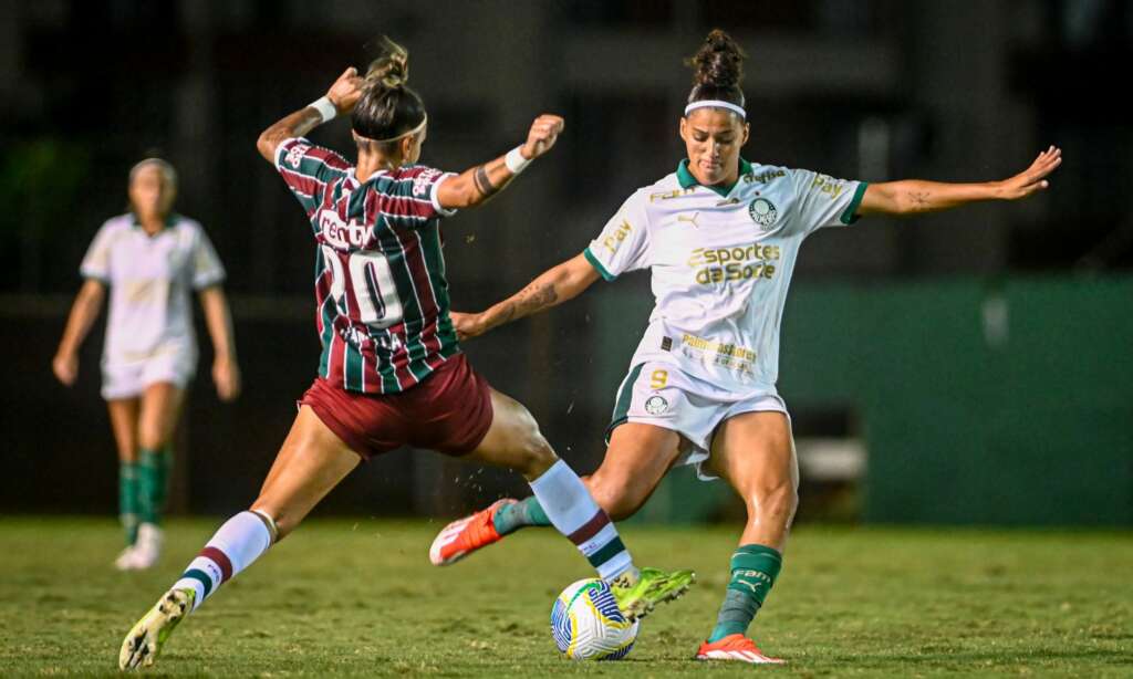 BRASILEIRÃO FEMININO: São Paulo vira sobre Flamengo e Palmeiras perde para Fluminense