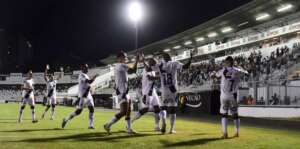 Ponte Preta e Santos fazem duelo mais atraente na Série B