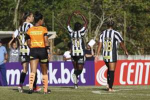 PAULISTÃO FEMININO: Santos estreia com goleada sobre o Pinda FC