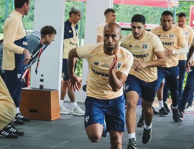 Sao Paulo faz treino na academia e1716847926435