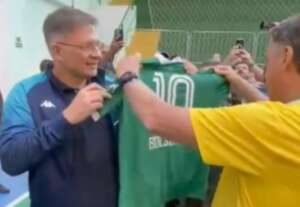 Bolsonaro no Guarani, um gol contra, por Gustavo Marques