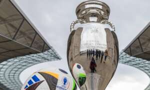 Eurocopa: Uefa anuncia a ampliação de número de inscritos de 23 para 26 jogadores