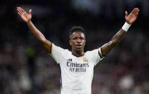 Espanhol: Torcida do Real Madrid entoa gritos de 'melhor do mundo' para Vinicius Júnior