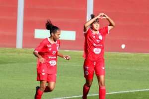 Brasileirão Feminino A3: Vila Nova-GO sai na frente em primeiro jogo de decisão