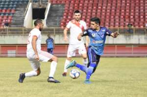 Série D: São Raimundo-RR leva vantagem nos confrontos diante do Rio Branco-AC