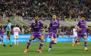 ITALIANO: Fiorentina fica no empate em casa contra o Napoli