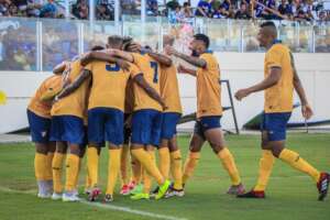 Retrô-PE 1 x 2 Itabaiana-SE - Azulão é surpreendido e perde dentro de casa