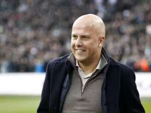 Liverpool oficializa a chegada do técnico Arne Slot para a vaga de Jürgen Klopp