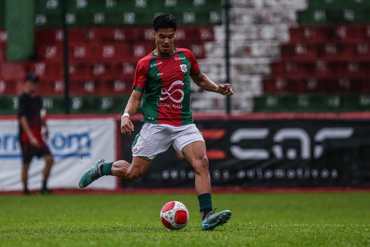 Paulista Sub-20: Artilheiro da Portuguesa Santista mira vitória contra o Santos em busca da classificação