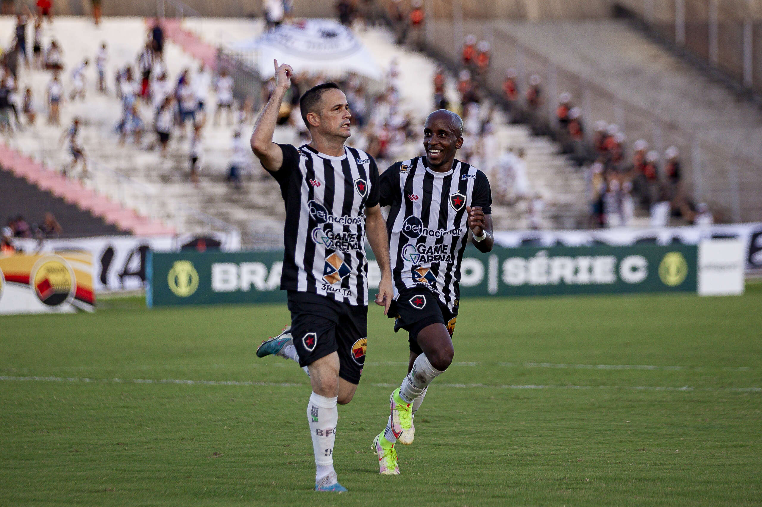 Botafogo-PB vence Remo
