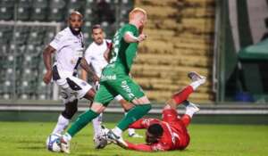 Quando a Chape cansou, Ponte Preta teve até chance de vencer