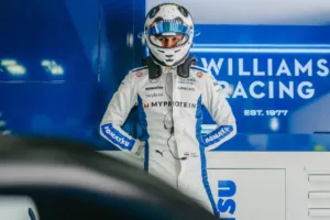 Williams confirma renovação e estende vínculo com Alexander Albon na F-1