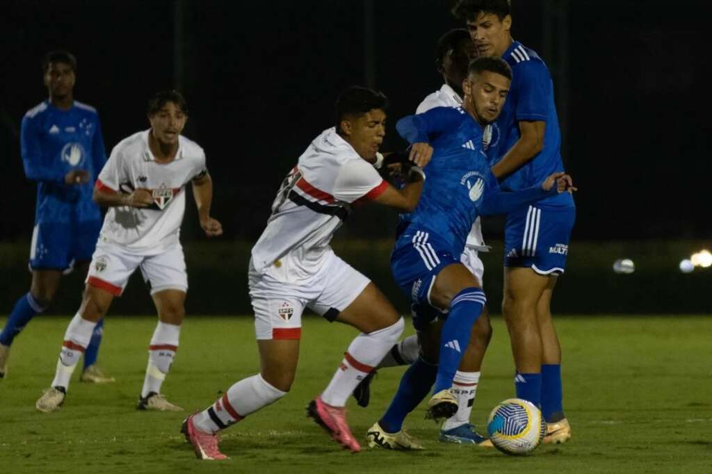 Cruzeiro bate São Paulo no Brasileirão Sub-20