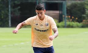 James posta mensagem em tom enigmático e indica saída do São Paulo: 'Pronto para iniciar esta nova etapa'